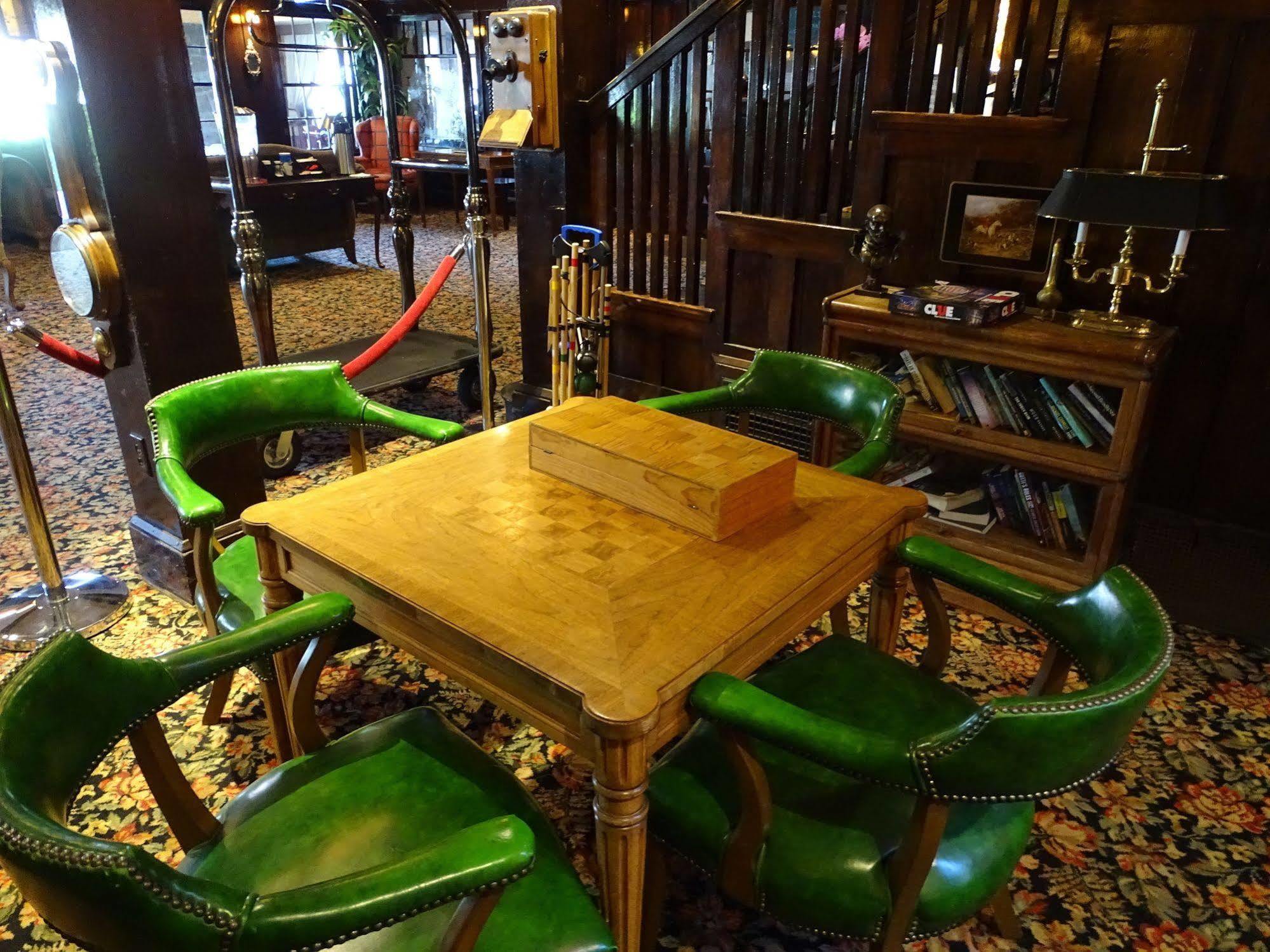 Glen Tavern Inn Santa Paula Exteriör bild